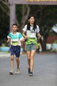 BIB: 1657
                            <button type="button" onclick="openModal(3631914)" class="btn btn-primary btn-sm float-right btn-popup" data-toggle="modal" data-target=".modal-high-quality">
                        <i class="fas fa-shopping-cart"></i> Add to Cart
                    </button>
                                            <button type="button" onclick="isThisMe(3631914, true)" class="btn btn-success btn-sm float-right btn-popup btn-isme hidden" data-toggle="tooltip" data-placement="bottom" title="นี่คือรูปของคุณใช่ไหม คลิกที่นี่เพื่อเอาเข้าอัลบั้ม">
                        <i class="fas fa-plus"></i> Add to album
                    </button>
                    <button type="button" onclick="isThisMe(3631914, false)" class="btn btn-warning btn-sm float-right btn-popup btn-isnotme hidden">
                        <i class="fas fa-ban"></i> Remove from album
                    </button>