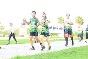 BIB: 235
                            <button type="button" onclick="openModal(3690176)" class="btn btn-primary btn-sm float-right btn-popup" data-toggle="modal" data-target=".modal-high-quality">
                        <i class="fas fa-shopping-cart"></i> Add to Cart
                    </button>
                                            <button type="button" onclick="isThisMe(3690176, true)" class="btn btn-success btn-sm float-right btn-popup btn-isme hidden" data-toggle="tooltip" data-placement="bottom" title="นี่คือรูปของคุณใช่ไหม คลิกที่นี่เพื่อเอาเข้าอัลบั้ม">
                        <i class="fas fa-plus"></i> Add to album
                    </button>
                    <button type="button" onclick="isThisMe(3690176, false)" class="btn btn-warning btn-sm float-right btn-popup btn-isnotme hidden">
                        <i class="fas fa-ban"></i> Remove from album
                    </button>