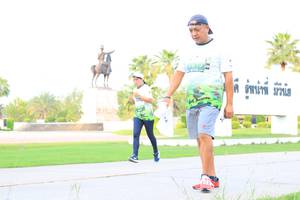 BIB: 
                            <button type="button" onclick="openModal(3681105)" class="btn btn-primary btn-sm float-right btn-popup" data-toggle="modal" data-target=".modal-high-quality">
                        <i class="fas fa-shopping-cart"></i> Add to Cart
                    </button>
                                            <button type="button" onclick="isThisMe(3681105, true)" class="btn btn-success btn-sm float-right btn-popup btn-isme hidden" data-toggle="tooltip" data-placement="bottom" title="นี่คือรูปของคุณใช่ไหม คลิกที่นี่เพื่อเอาเข้าอัลบั้ม">
                        <i class="fas fa-plus"></i> Add to album
                    </button>
                    <button type="button" onclick="isThisMe(3681105, false)" class="btn btn-warning btn-sm float-right btn-popup btn-isnotme hidden">
                        <i class="fas fa-ban"></i> Remove from album
                    </button>