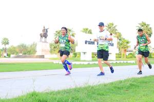 BIB: 
                            <button type="button" onclick="openModal(3676748)" class="btn btn-primary btn-sm float-right btn-popup" data-toggle="modal" data-target=".modal-high-quality">
                        <i class="fas fa-shopping-cart"></i> Add to Cart
                    </button>
                                            <button type="button" onclick="isThisMe(3676748, true)" class="btn btn-success btn-sm float-right btn-popup btn-isme hidden" data-toggle="tooltip" data-placement="bottom" title="นี่คือรูปของคุณใช่ไหม คลิกที่นี่เพื่อเอาเข้าอัลบั้ม">
                        <i class="fas fa-plus"></i> Add to album
                    </button>
                    <button type="button" onclick="isThisMe(3676748, false)" class="btn btn-warning btn-sm float-right btn-popup btn-isnotme hidden">
                        <i class="fas fa-ban"></i> Remove from album
                    </button>