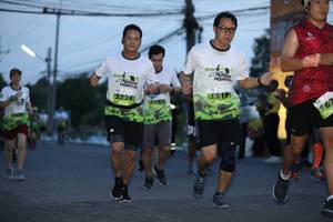 BIB: 
                            <button type="button" onclick="openModal(3591515)" class="btn btn-primary btn-sm float-right btn-popup" data-toggle="modal" data-target=".modal-high-quality">
                        <i class="fas fa-shopping-cart"></i> Add to Cart
                    </button>
                                            <button type="button" onclick="isThisMe(3591515, true)" class="btn btn-success btn-sm float-right btn-popup btn-isme hidden" data-toggle="tooltip" data-placement="bottom" title="นี่คือรูปของคุณใช่ไหม คลิกที่นี่เพื่อเอาเข้าอัลบั้ม">
                        <i class="fas fa-plus"></i> Add to album
                    </button>
                    <button type="button" onclick="isThisMe(3591515, false)" class="btn btn-warning btn-sm float-right btn-popup btn-isnotme hidden">
                        <i class="fas fa-ban"></i> Remove from album
                    </button>