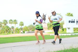 BIB: 1915, 1830
                            <button type="button" onclick="openModal(3698472)" class="btn btn-primary btn-sm float-right btn-popup" data-toggle="modal" data-target=".modal-high-quality">
                        <i class="fas fa-shopping-cart"></i> Add to Cart
                    </button>
                                            <button type="button" onclick="isThisMe(3698472, true)" class="btn btn-success btn-sm float-right btn-popup btn-isme hidden" data-toggle="tooltip" data-placement="bottom" title="นี่คือรูปของคุณใช่ไหม คลิกที่นี่เพื่อเอาเข้าอัลบั้ม">
                        <i class="fas fa-plus"></i> Add to album
                    </button>
                    <button type="button" onclick="isThisMe(3698472, false)" class="btn btn-warning btn-sm float-right btn-popup btn-isnotme hidden">
                        <i class="fas fa-ban"></i> Remove from album
                    </button>