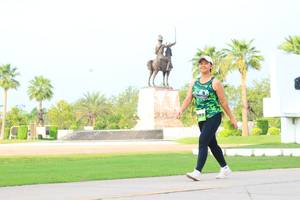 BIB: 
                            <button type="button" onclick="openModal(3700046)" class="btn btn-primary btn-sm float-right btn-popup" data-toggle="modal" data-target=".modal-high-quality">
                        <i class="fas fa-shopping-cart"></i> Add to Cart
                    </button>
                                            <button type="button" onclick="isThisMe(3700046, true)" class="btn btn-success btn-sm float-right btn-popup btn-isme hidden" data-toggle="tooltip" data-placement="bottom" title="นี่คือรูปของคุณใช่ไหม คลิกที่นี่เพื่อเอาเข้าอัลบั้ม">
                        <i class="fas fa-plus"></i> Add to album
                    </button>
                    <button type="button" onclick="isThisMe(3700046, false)" class="btn btn-warning btn-sm float-right btn-popup btn-isnotme hidden">
                        <i class="fas fa-ban"></i> Remove from album
                    </button>