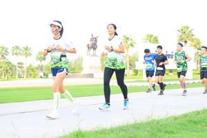 BIB: 
                            <button type="button" onclick="openModal(3683879)" class="btn btn-primary btn-sm float-right btn-popup" data-toggle="modal" data-target=".modal-high-quality">
                        <i class="fas fa-shopping-cart"></i> Add to Cart
                    </button>
                                            <button type="button" onclick="isThisMe(3683879, true)" class="btn btn-success btn-sm float-right btn-popup btn-isme hidden" data-toggle="tooltip" data-placement="bottom" title="นี่คือรูปของคุณใช่ไหม คลิกที่นี่เพื่อเอาเข้าอัลบั้ม">
                        <i class="fas fa-plus"></i> Add to album
                    </button>
                    <button type="button" onclick="isThisMe(3683879, false)" class="btn btn-warning btn-sm float-right btn-popup btn-isnotme hidden">
                        <i class="fas fa-ban"></i> Remove from album
                    </button>