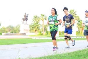 BIB: 2484
                            <button type="button" onclick="openModal(3679899)" class="btn btn-primary btn-sm float-right btn-popup" data-toggle="modal" data-target=".modal-high-quality">
                        <i class="fas fa-shopping-cart"></i> Add to Cart
                    </button>
                                            <button type="button" onclick="isThisMe(3679899, true)" class="btn btn-success btn-sm float-right btn-popup btn-isme hidden" data-toggle="tooltip" data-placement="bottom" title="นี่คือรูปของคุณใช่ไหม คลิกที่นี่เพื่อเอาเข้าอัลบั้ม">
                        <i class="fas fa-plus"></i> Add to album
                    </button>
                    <button type="button" onclick="isThisMe(3679899, false)" class="btn btn-warning btn-sm float-right btn-popup btn-isnotme hidden">
                        <i class="fas fa-ban"></i> Remove from album
                    </button>