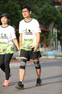 BIB: 1517
                            <button type="button" onclick="openModal(3624170)" class="btn btn-primary btn-sm float-right btn-popup" data-toggle="modal" data-target=".modal-high-quality">
                        <i class="fas fa-shopping-cart"></i> Add to Cart
                    </button>
                                            <button type="button" onclick="isThisMe(3624170, true)" class="btn btn-success btn-sm float-right btn-popup btn-isme hidden" data-toggle="tooltip" data-placement="bottom" title="นี่คือรูปของคุณใช่ไหม คลิกที่นี่เพื่อเอาเข้าอัลบั้ม">
                        <i class="fas fa-plus"></i> Add to album
                    </button>
                    <button type="button" onclick="isThisMe(3624170, false)" class="btn btn-warning btn-sm float-right btn-popup btn-isnotme hidden">
                        <i class="fas fa-ban"></i> Remove from album
                    </button>