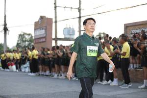 BIB: 2911
                            <button type="button" onclick="openModal(3593580)" class="btn btn-primary btn-sm float-right btn-popup" data-toggle="modal" data-target=".modal-high-quality">
                        <i class="fas fa-shopping-cart"></i> Add to Cart
                    </button>
                                            <button type="button" onclick="isThisMe(3593580, true)" class="btn btn-success btn-sm float-right btn-popup btn-isme hidden" data-toggle="tooltip" data-placement="bottom" title="นี่คือรูปของคุณใช่ไหม คลิกที่นี่เพื่อเอาเข้าอัลบั้ม">
                        <i class="fas fa-plus"></i> Add to album
                    </button>
                    <button type="button" onclick="isThisMe(3593580, false)" class="btn btn-warning btn-sm float-right btn-popup btn-isnotme hidden">
                        <i class="fas fa-ban"></i> Remove from album
                    </button>