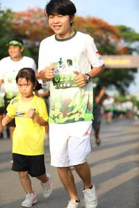 BIB: 
                            <button type="button" onclick="openModal(3618982)" class="btn btn-primary btn-sm float-right btn-popup" data-toggle="modal" data-target=".modal-high-quality">
                        <i class="fas fa-shopping-cart"></i> Add to Cart
                    </button>
                                            <button type="button" onclick="isThisMe(3618982, true)" class="btn btn-success btn-sm float-right btn-popup btn-isme hidden" data-toggle="tooltip" data-placement="bottom" title="นี่คือรูปของคุณใช่ไหม คลิกที่นี่เพื่อเอาเข้าอัลบั้ม">
                        <i class="fas fa-plus"></i> Add to album
                    </button>
                    <button type="button" onclick="isThisMe(3618982, false)" class="btn btn-warning btn-sm float-right btn-popup btn-isnotme hidden">
                        <i class="fas fa-ban"></i> Remove from album
                    </button>