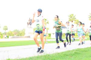 BIB: 
                            <button type="button" onclick="openModal(3691076)" class="btn btn-primary btn-sm float-right btn-popup" data-toggle="modal" data-target=".modal-high-quality">
                        <i class="fas fa-shopping-cart"></i> Add to Cart
                    </button>
                                            <button type="button" onclick="isThisMe(3691076, true)" class="btn btn-success btn-sm float-right btn-popup btn-isme hidden" data-toggle="tooltip" data-placement="bottom" title="นี่คือรูปของคุณใช่ไหม คลิกที่นี่เพื่อเอาเข้าอัลบั้ม">
                        <i class="fas fa-plus"></i> Add to album
                    </button>
                    <button type="button" onclick="isThisMe(3691076, false)" class="btn btn-warning btn-sm float-right btn-popup btn-isnotme hidden">
                        <i class="fas fa-ban"></i> Remove from album
                    </button>