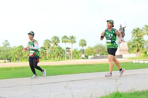 BIB: 220
                            <button type="button" onclick="openModal(3698350)" class="btn btn-primary btn-sm float-right btn-popup" data-toggle="modal" data-target=".modal-high-quality">
                        <i class="fas fa-shopping-cart"></i> Add to Cart
                    </button>
                                            <button type="button" onclick="isThisMe(3698350, true)" class="btn btn-success btn-sm float-right btn-popup btn-isme hidden" data-toggle="tooltip" data-placement="bottom" title="นี่คือรูปของคุณใช่ไหม คลิกที่นี่เพื่อเอาเข้าอัลบั้ม">
                        <i class="fas fa-plus"></i> Add to album
                    </button>
                    <button type="button" onclick="isThisMe(3698350, false)" class="btn btn-warning btn-sm float-right btn-popup btn-isnotme hidden">
                        <i class="fas fa-ban"></i> Remove from album
                    </button>