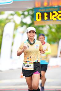 BIB: 2207
                            <button type="button" onclick="openModal(13129661)" class="btn btn-primary btn-sm float-right btn-popup" data-toggle="modal" data-target=".modal-high-quality">
                        <i class="fas fa-shopping-cart"></i> Add to Cart
                    </button>
                                            <button type="button" onclick="isThisMe(13129661, true)" class="btn btn-success btn-sm float-right btn-popup btn-isme hidden" data-toggle="tooltip" data-placement="bottom" title="นี่คือรูปของคุณใช่ไหม คลิกที่นี่เพื่อเอาเข้าอัลบั้ม">
                        <i class="fas fa-plus"></i> Add to album
                    </button>
                    <button type="button" onclick="isThisMe(13129661, false)" class="btn btn-warning btn-sm float-right btn-popup btn-isnotme hidden">
                        <i class="fas fa-ban"></i> Remove from album
                    </button>