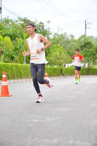 BIB: 5056
                            <button type="button" onclick="openModal(13111073)" class="btn btn-primary btn-sm float-right btn-popup" data-toggle="modal" data-target=".modal-high-quality">
                        <i class="fas fa-shopping-cart"></i> Add to Cart
                    </button>
                                            <button type="button" onclick="isThisMe(13111073, true)" class="btn btn-success btn-sm float-right btn-popup btn-isme hidden" data-toggle="tooltip" data-placement="bottom" title="นี่คือรูปของคุณใช่ไหม คลิกที่นี่เพื่อเอาเข้าอัลบั้ม">
                        <i class="fas fa-plus"></i> Add to album
                    </button>
                    <button type="button" onclick="isThisMe(13111073, false)" class="btn btn-warning btn-sm float-right btn-popup btn-isnotme hidden">
                        <i class="fas fa-ban"></i> Remove from album
                    </button>