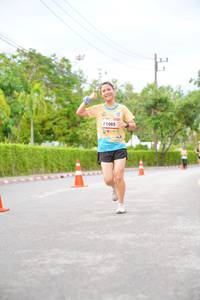 BIB: 1335, 1425
                            <button type="button" onclick="openModal(13113815)" class="btn btn-primary btn-sm float-right btn-popup" data-toggle="modal" data-target=".modal-high-quality">
                        <i class="fas fa-shopping-cart"></i> Add to Cart
                    </button>
                                            <button type="button" onclick="isThisMe(13113815, true)" class="btn btn-success btn-sm float-right btn-popup btn-isme hidden" data-toggle="tooltip" data-placement="bottom" title="นี่คือรูปของคุณใช่ไหม คลิกที่นี่เพื่อเอาเข้าอัลบั้ม">
                        <i class="fas fa-plus"></i> Add to album
                    </button>
                    <button type="button" onclick="isThisMe(13113815, false)" class="btn btn-warning btn-sm float-right btn-popup btn-isnotme hidden">
                        <i class="fas fa-ban"></i> Remove from album
                    </button>