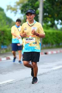 BIB: 2041
                            <button type="button" onclick="openModal(13111824)" class="btn btn-primary btn-sm float-right btn-popup" data-toggle="modal" data-target=".modal-high-quality">
                        <i class="fas fa-shopping-cart"></i> Add to Cart
                    </button>
                                            <button type="button" onclick="isThisMe(13111824, true)" class="btn btn-success btn-sm float-right btn-popup btn-isme hidden" data-toggle="tooltip" data-placement="bottom" title="นี่คือรูปของคุณใช่ไหม คลิกที่นี่เพื่อเอาเข้าอัลบั้ม">
                        <i class="fas fa-plus"></i> Add to album
                    </button>
                    <button type="button" onclick="isThisMe(13111824, false)" class="btn btn-warning btn-sm float-right btn-popup btn-isnotme hidden">
                        <i class="fas fa-ban"></i> Remove from album
                    </button>