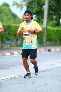 BIB: 1220
                            <button type="button" onclick="openModal(13111886)" class="btn btn-primary btn-sm float-right btn-popup" data-toggle="modal" data-target=".modal-high-quality">
                        <i class="fas fa-shopping-cart"></i> Add to Cart
                    </button>
                                            <button type="button" onclick="isThisMe(13111886, true)" class="btn btn-success btn-sm float-right btn-popup btn-isme hidden" data-toggle="tooltip" data-placement="bottom" title="นี่คือรูปของคุณใช่ไหม คลิกที่นี่เพื่อเอาเข้าอัลบั้ม">
                        <i class="fas fa-plus"></i> Add to album
                    </button>
                    <button type="button" onclick="isThisMe(13111886, false)" class="btn btn-warning btn-sm float-right btn-popup btn-isnotme hidden">
                        <i class="fas fa-ban"></i> Remove from album
                    </button>