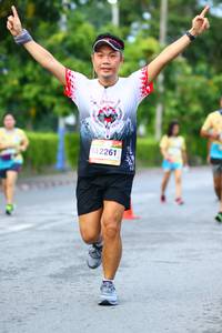 BIB: 2261
                            <button type="button" onclick="openModal(13111901)" class="btn btn-primary btn-sm float-right btn-popup" data-toggle="modal" data-target=".modal-high-quality">
                        <i class="fas fa-shopping-cart"></i> Add to Cart
                    </button>
                                            <button type="button" onclick="isThisMe(13111901, true)" class="btn btn-success btn-sm float-right btn-popup btn-isme hidden" data-toggle="tooltip" data-placement="bottom" title="นี่คือรูปของคุณใช่ไหม คลิกที่นี่เพื่อเอาเข้าอัลบั้ม">
                        <i class="fas fa-plus"></i> Add to album
                    </button>
                    <button type="button" onclick="isThisMe(13111901, false)" class="btn btn-warning btn-sm float-right btn-popup btn-isnotme hidden">
                        <i class="fas fa-ban"></i> Remove from album
                    </button>