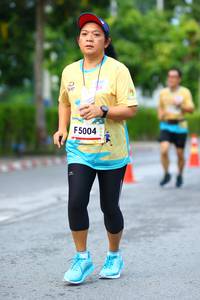 BIB: 5004, 
                            <button type="button" onclick="openModal(13111447)" class="btn btn-primary btn-sm float-right btn-popup" data-toggle="modal" data-target=".modal-high-quality">
                        <i class="fas fa-shopping-cart"></i> Add to Cart
                    </button>
                                            <button type="button" onclick="isThisMe(13111447, true)" class="btn btn-success btn-sm float-right btn-popup btn-isme hidden" data-toggle="tooltip" data-placement="bottom" title="นี่คือรูปของคุณใช่ไหม คลิกที่นี่เพื่อเอาเข้าอัลบั้ม">
                        <i class="fas fa-plus"></i> Add to album
                    </button>
                    <button type="button" onclick="isThisMe(13111447, false)" class="btn btn-warning btn-sm float-right btn-popup btn-isnotme hidden">
                        <i class="fas fa-ban"></i> Remove from album
                    </button>