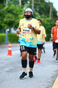 BIB: 5098
                            <button type="button" onclick="openModal(13110560)" class="btn btn-primary btn-sm float-right btn-popup" data-toggle="modal" data-target=".modal-high-quality">
                        <i class="fas fa-shopping-cart"></i> Add to Cart
                    </button>
                                            <button type="button" onclick="isThisMe(13110560, true)" class="btn btn-success btn-sm float-right btn-popup btn-isme hidden" data-toggle="tooltip" data-placement="bottom" title="นี่คือรูปของคุณใช่ไหม คลิกที่นี่เพื่อเอาเข้าอัลบั้ม">
                        <i class="fas fa-plus"></i> Add to album
                    </button>
                    <button type="button" onclick="isThisMe(13110560, false)" class="btn btn-warning btn-sm float-right btn-popup btn-isnotme hidden">
                        <i class="fas fa-ban"></i> Remove from album
                    </button>