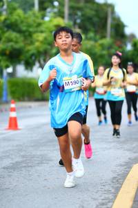 BIB: 590
                            <button type="button" onclick="openModal(13110683)" class="btn btn-primary btn-sm float-right btn-popup" data-toggle="modal" data-target=".modal-high-quality">
                        <i class="fas fa-shopping-cart"></i> Add to Cart
                    </button>
                                            <button type="button" onclick="isThisMe(13110683, true)" class="btn btn-success btn-sm float-right btn-popup btn-isme hidden" data-toggle="tooltip" data-placement="bottom" title="นี่คือรูปของคุณใช่ไหม คลิกที่นี่เพื่อเอาเข้าอัลบั้ม">
                        <i class="fas fa-plus"></i> Add to album
                    </button>
                    <button type="button" onclick="isThisMe(13110683, false)" class="btn btn-warning btn-sm float-right btn-popup btn-isnotme hidden">
                        <i class="fas fa-ban"></i> Remove from album
                    </button>