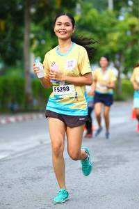 BIB: 5298
                            <button type="button" onclick="openModal(13111527)" class="btn btn-primary btn-sm float-right btn-popup" data-toggle="modal" data-target=".modal-high-quality">
                        <i class="fas fa-shopping-cart"></i> Add to Cart
                    </button>
                                            <button type="button" onclick="isThisMe(13111527, true)" class="btn btn-success btn-sm float-right btn-popup btn-isme hidden" data-toggle="tooltip" data-placement="bottom" title="นี่คือรูปของคุณใช่ไหม คลิกที่นี่เพื่อเอาเข้าอัลบั้ม">
                        <i class="fas fa-plus"></i> Add to album
                    </button>
                    <button type="button" onclick="isThisMe(13111527, false)" class="btn btn-warning btn-sm float-right btn-popup btn-isnotme hidden">
                        <i class="fas fa-ban"></i> Remove from album
                    </button>