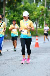 BIB: 247, 2371
                            <button type="button" onclick="openModal(13111867)" class="btn btn-primary btn-sm float-right btn-popup" data-toggle="modal" data-target=".modal-high-quality">
                        <i class="fas fa-shopping-cart"></i> Add to Cart
                    </button>
                                            <button type="button" onclick="isThisMe(13111867, true)" class="btn btn-success btn-sm float-right btn-popup btn-isme hidden" data-toggle="tooltip" data-placement="bottom" title="นี่คือรูปของคุณใช่ไหม คลิกที่นี่เพื่อเอาเข้าอัลบั้ม">
                        <i class="fas fa-plus"></i> Add to album
                    </button>
                    <button type="button" onclick="isThisMe(13111867, false)" class="btn btn-warning btn-sm float-right btn-popup btn-isnotme hidden">
                        <i class="fas fa-ban"></i> Remove from album
                    </button>