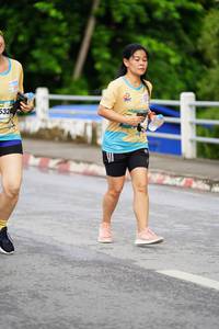 BIB: 532
                            <button type="button" onclick="openModal(13122320)" class="btn btn-primary btn-sm float-right btn-popup" data-toggle="modal" data-target=".modal-high-quality">
                        <i class="fas fa-shopping-cart"></i> Add to Cart
                    </button>
                                            <button type="button" onclick="isThisMe(13122320, true)" class="btn btn-success btn-sm float-right btn-popup btn-isme hidden" data-toggle="tooltip" data-placement="bottom" title="นี่คือรูปของคุณใช่ไหม คลิกที่นี่เพื่อเอาเข้าอัลบั้ม">
                        <i class="fas fa-plus"></i> Add to album
                    </button>
                    <button type="button" onclick="isThisMe(13122320, false)" class="btn btn-warning btn-sm float-right btn-popup btn-isnotme hidden">
                        <i class="fas fa-ban"></i> Remove from album
                    </button>