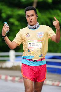 BIB: 2232
                            <button type="button" onclick="openModal(13121703)" class="btn btn-primary btn-sm float-right btn-popup" data-toggle="modal" data-target=".modal-high-quality">
                        <i class="fas fa-shopping-cart"></i> Add to Cart
                    </button>
                                            <button type="button" onclick="isThisMe(13121703, true)" class="btn btn-success btn-sm float-right btn-popup btn-isme hidden" data-toggle="tooltip" data-placement="bottom" title="นี่คือรูปของคุณใช่ไหม คลิกที่นี่เพื่อเอาเข้าอัลบั้ม">
                        <i class="fas fa-plus"></i> Add to album
                    </button>
                    <button type="button" onclick="isThisMe(13121703, false)" class="btn btn-warning btn-sm float-right btn-popup btn-isnotme hidden">
                        <i class="fas fa-ban"></i> Remove from album
                    </button>