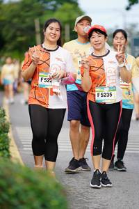 BIB: 5235
                            <button type="button" onclick="openModal(13123122)" class="btn btn-primary btn-sm float-right btn-popup" data-toggle="modal" data-target=".modal-high-quality">
                        <i class="fas fa-shopping-cart"></i> Add to Cart
                    </button>
                                            <button type="button" onclick="isThisMe(13123122, true)" class="btn btn-success btn-sm float-right btn-popup btn-isme hidden" data-toggle="tooltip" data-placement="bottom" title="นี่คือรูปของคุณใช่ไหม คลิกที่นี่เพื่อเอาเข้าอัลบั้ม">
                        <i class="fas fa-plus"></i> Add to album
                    </button>
                    <button type="button" onclick="isThisMe(13123122, false)" class="btn btn-warning btn-sm float-right btn-popup btn-isnotme hidden">
                        <i class="fas fa-ban"></i> Remove from album
                    </button>