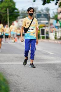 BIB: 5247
                            <button type="button" onclick="openModal(13123355)" class="btn btn-primary btn-sm float-right btn-popup" data-toggle="modal" data-target=".modal-high-quality">
                        <i class="fas fa-shopping-cart"></i> Add to Cart
                    </button>
                                            <button type="button" onclick="isThisMe(13123355, true)" class="btn btn-success btn-sm float-right btn-popup btn-isme hidden" data-toggle="tooltip" data-placement="bottom" title="นี่คือรูปของคุณใช่ไหม คลิกที่นี่เพื่อเอาเข้าอัลบั้ม">
                        <i class="fas fa-plus"></i> Add to album
                    </button>
                    <button type="button" onclick="isThisMe(13123355, false)" class="btn btn-warning btn-sm float-right btn-popup btn-isnotme hidden">
                        <i class="fas fa-ban"></i> Remove from album
                    </button>