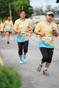 BIB: 5004, 5039
                            <button type="button" onclick="openModal(13122590)" class="btn btn-primary btn-sm float-right btn-popup" data-toggle="modal" data-target=".modal-high-quality">
                        <i class="fas fa-shopping-cart"></i> Add to Cart
                    </button>
                                            <button type="button" onclick="isThisMe(13122590, true)" class="btn btn-success btn-sm float-right btn-popup btn-isme hidden" data-toggle="tooltip" data-placement="bottom" title="นี่คือรูปของคุณใช่ไหม คลิกที่นี่เพื่อเอาเข้าอัลบั้ม">
                        <i class="fas fa-plus"></i> Add to album
                    </button>
                    <button type="button" onclick="isThisMe(13122590, false)" class="btn btn-warning btn-sm float-right btn-popup btn-isnotme hidden">
                        <i class="fas fa-ban"></i> Remove from album
                    </button>