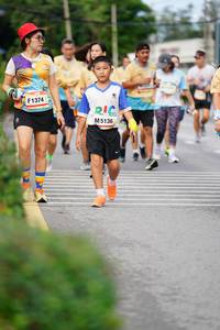 BIB: 1374, 5136
                            <button type="button" onclick="openModal(13123469)" class="btn btn-primary btn-sm float-right btn-popup" data-toggle="modal" data-target=".modal-high-quality">
                        <i class="fas fa-shopping-cart"></i> Add to Cart
                    </button>
                                            <button type="button" onclick="isThisMe(13123469, true)" class="btn btn-success btn-sm float-right btn-popup btn-isme hidden" data-toggle="tooltip" data-placement="bottom" title="นี่คือรูปของคุณใช่ไหม คลิกที่นี่เพื่อเอาเข้าอัลบั้ม">
                        <i class="fas fa-plus"></i> Add to album
                    </button>
                    <button type="button" onclick="isThisMe(13123469, false)" class="btn btn-warning btn-sm float-right btn-popup btn-isnotme hidden">
                        <i class="fas fa-ban"></i> Remove from album
                    </button>