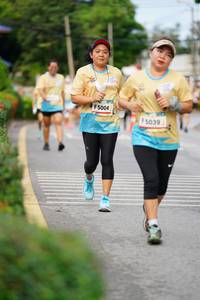 BIB: 5004, 5039
                            <button type="button" onclick="openModal(13122574)" class="btn btn-primary btn-sm float-right btn-popup" data-toggle="modal" data-target=".modal-high-quality">
                        <i class="fas fa-shopping-cart"></i> Add to Cart
                    </button>
                                            <button type="button" onclick="isThisMe(13122574, true)" class="btn btn-success btn-sm float-right btn-popup btn-isme hidden" data-toggle="tooltip" data-placement="bottom" title="นี่คือรูปของคุณใช่ไหม คลิกที่นี่เพื่อเอาเข้าอัลบั้ม">
                        <i class="fas fa-plus"></i> Add to album
                    </button>
                    <button type="button" onclick="isThisMe(13122574, false)" class="btn btn-warning btn-sm float-right btn-popup btn-isnotme hidden">
                        <i class="fas fa-ban"></i> Remove from album
                    </button>