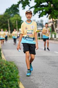 BIB: 5163
                            <button type="button" onclick="openModal(13123729)" class="btn btn-primary btn-sm float-right btn-popup" data-toggle="modal" data-target=".modal-high-quality">
                        <i class="fas fa-shopping-cart"></i> Add to Cart
                    </button>
                                            <button type="button" onclick="isThisMe(13123729, true)" class="btn btn-success btn-sm float-right btn-popup btn-isme hidden" data-toggle="tooltip" data-placement="bottom" title="นี่คือรูปของคุณใช่ไหม คลิกที่นี่เพื่อเอาเข้าอัลบั้ม">
                        <i class="fas fa-plus"></i> Add to album
                    </button>
                    <button type="button" onclick="isThisMe(13123729, false)" class="btn btn-warning btn-sm float-right btn-popup btn-isnotme hidden">
                        <i class="fas fa-ban"></i> Remove from album
                    </button>