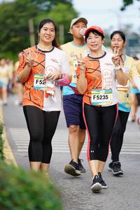 BIB: 5235
                            <button type="button" onclick="openModal(13123124)" class="btn btn-primary btn-sm float-right btn-popup" data-toggle="modal" data-target=".modal-high-quality">
                        <i class="fas fa-shopping-cart"></i> Add to Cart
                    </button>
                                            <button type="button" onclick="isThisMe(13123124, true)" class="btn btn-success btn-sm float-right btn-popup btn-isme hidden" data-toggle="tooltip" data-placement="bottom" title="นี่คือรูปของคุณใช่ไหม คลิกที่นี่เพื่อเอาเข้าอัลบั้ม">
                        <i class="fas fa-plus"></i> Add to album
                    </button>
                    <button type="button" onclick="isThisMe(13123124, false)" class="btn btn-warning btn-sm float-right btn-popup btn-isnotme hidden">
                        <i class="fas fa-ban"></i> Remove from album
                    </button>