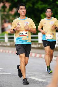 BIB: 1239, 2241
                            <button type="button" onclick="openModal(13119266)" class="btn btn-primary btn-sm float-right btn-popup" data-toggle="modal" data-target=".modal-high-quality">
                        <i class="fas fa-shopping-cart"></i> Add to Cart
                    </button>
                                            <button type="button" onclick="isThisMe(13119266, true)" class="btn btn-success btn-sm float-right btn-popup btn-isme hidden" data-toggle="tooltip" data-placement="bottom" title="นี่คือรูปของคุณใช่ไหม คลิกที่นี่เพื่อเอาเข้าอัลบั้ม">
                        <i class="fas fa-plus"></i> Add to album
                    </button>
                    <button type="button" onclick="isThisMe(13119266, false)" class="btn btn-warning btn-sm float-right btn-popup btn-isnotme hidden">
                        <i class="fas fa-ban"></i> Remove from album
                    </button>