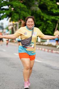 BIB: 133
                            <button type="button" onclick="openModal(13121024)" class="btn btn-primary btn-sm float-right btn-popup" data-toggle="modal" data-target=".modal-high-quality">
                        <i class="fas fa-shopping-cart"></i> Add to Cart
                    </button>
                                            <button type="button" onclick="isThisMe(13121024, true)" class="btn btn-success btn-sm float-right btn-popup btn-isme hidden" data-toggle="tooltip" data-placement="bottom" title="นี่คือรูปของคุณใช่ไหม คลิกที่นี่เพื่อเอาเข้าอัลบั้ม">
                        <i class="fas fa-plus"></i> Add to album
                    </button>
                    <button type="button" onclick="isThisMe(13121024, false)" class="btn btn-warning btn-sm float-right btn-popup btn-isnotme hidden">
                        <i class="fas fa-ban"></i> Remove from album
                    </button>