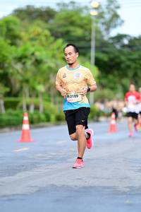 BIB: 2109
                            <button type="button" onclick="openModal(13114731)" class="btn btn-primary btn-sm float-right btn-popup" data-toggle="modal" data-target=".modal-high-quality">
                        <i class="fas fa-shopping-cart"></i> Add to Cart
                    </button>
                                            <button type="button" onclick="isThisMe(13114731, true)" class="btn btn-success btn-sm float-right btn-popup btn-isme hidden" data-toggle="tooltip" data-placement="bottom" title="นี่คือรูปของคุณใช่ไหม คลิกที่นี่เพื่อเอาเข้าอัลบั้ม">
                        <i class="fas fa-plus"></i> Add to album
                    </button>
                    <button type="button" onclick="isThisMe(13114731, false)" class="btn btn-warning btn-sm float-right btn-popup btn-isnotme hidden">
                        <i class="fas fa-ban"></i> Remove from album
                    </button>