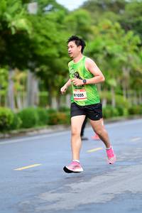 BIB: 1035
                            <button type="button" onclick="openModal(13114568)" class="btn btn-primary btn-sm float-right btn-popup" data-toggle="modal" data-target=".modal-high-quality">
                        <i class="fas fa-shopping-cart"></i> Add to Cart
                    </button>
                                            <button type="button" onclick="isThisMe(13114568, true)" class="btn btn-success btn-sm float-right btn-popup btn-isme hidden" data-toggle="tooltip" data-placement="bottom" title="นี่คือรูปของคุณใช่ไหม คลิกที่นี่เพื่อเอาเข้าอัลบั้ม">
                        <i class="fas fa-plus"></i> Add to album
                    </button>
                    <button type="button" onclick="isThisMe(13114568, false)" class="btn btn-warning btn-sm float-right btn-popup btn-isnotme hidden">
                        <i class="fas fa-ban"></i> Remove from album
                    </button>