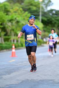 BIB: 1441
                            <button type="button" onclick="openModal(13115832)" class="btn btn-primary btn-sm float-right btn-popup" data-toggle="modal" data-target=".modal-high-quality">
                        <i class="fas fa-shopping-cart"></i> Add to Cart
                    </button>
                                            <button type="button" onclick="isThisMe(13115832, true)" class="btn btn-success btn-sm float-right btn-popup btn-isme hidden" data-toggle="tooltip" data-placement="bottom" title="นี่คือรูปของคุณใช่ไหม คลิกที่นี่เพื่อเอาเข้าอัลบั้ม">
                        <i class="fas fa-plus"></i> Add to album
                    </button>
                    <button type="button" onclick="isThisMe(13115832, false)" class="btn btn-warning btn-sm float-right btn-popup btn-isnotme hidden">
                        <i class="fas fa-ban"></i> Remove from album
                    </button>