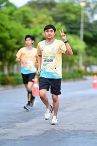 BIB: 5305
                            <button type="button" onclick="openModal(13115647)" class="btn btn-primary btn-sm float-right btn-popup" data-toggle="modal" data-target=".modal-high-quality">
                        <i class="fas fa-shopping-cart"></i> Add to Cart
                    </button>
                                            <button type="button" onclick="isThisMe(13115647, true)" class="btn btn-success btn-sm float-right btn-popup btn-isme hidden" data-toggle="tooltip" data-placement="bottom" title="นี่คือรูปของคุณใช่ไหม คลิกที่นี่เพื่อเอาเข้าอัลบั้ม">
                        <i class="fas fa-plus"></i> Add to album
                    </button>
                    <button type="button" onclick="isThisMe(13115647, false)" class="btn btn-warning btn-sm float-right btn-popup btn-isnotme hidden">
                        <i class="fas fa-ban"></i> Remove from album
                    </button>