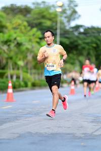 BIB: 2109
                            <button type="button" onclick="openModal(13114690)" class="btn btn-primary btn-sm float-right btn-popup" data-toggle="modal" data-target=".modal-high-quality">
                        <i class="fas fa-shopping-cart"></i> Add to Cart
                    </button>
                                            <button type="button" onclick="isThisMe(13114690, true)" class="btn btn-success btn-sm float-right btn-popup btn-isme hidden" data-toggle="tooltip" data-placement="bottom" title="นี่คือรูปของคุณใช่ไหม คลิกที่นี่เพื่อเอาเข้าอัลบั้ม">
                        <i class="fas fa-plus"></i> Add to album
                    </button>
                    <button type="button" onclick="isThisMe(13114690, false)" class="btn btn-warning btn-sm float-right btn-popup btn-isnotme hidden">
                        <i class="fas fa-ban"></i> Remove from album
                    </button>