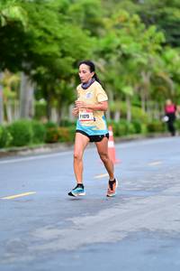 BIB: 1070
                            <button type="button" onclick="openModal(13114617)" class="btn btn-primary btn-sm float-right btn-popup" data-toggle="modal" data-target=".modal-high-quality">
                        <i class="fas fa-shopping-cart"></i> Add to Cart
                    </button>
                                            <button type="button" onclick="isThisMe(13114617, true)" class="btn btn-success btn-sm float-right btn-popup btn-isme hidden" data-toggle="tooltip" data-placement="bottom" title="นี่คือรูปของคุณใช่ไหม คลิกที่นี่เพื่อเอาเข้าอัลบั้ม">
                        <i class="fas fa-plus"></i> Add to album
                    </button>
                    <button type="button" onclick="isThisMe(13114617, false)" class="btn btn-warning btn-sm float-right btn-popup btn-isnotme hidden">
                        <i class="fas fa-ban"></i> Remove from album
                    </button>