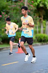 BIB: 2032
                            <button type="button" onclick="openModal(13115290)" class="btn btn-primary btn-sm float-right btn-popup" data-toggle="modal" data-target=".modal-high-quality">
                        <i class="fas fa-shopping-cart"></i> Add to Cart
                    </button>
                                            <button type="button" onclick="isThisMe(13115290, true)" class="btn btn-success btn-sm float-right btn-popup btn-isme hidden" data-toggle="tooltip" data-placement="bottom" title="นี่คือรูปของคุณใช่ไหม คลิกที่นี่เพื่อเอาเข้าอัลบั้ม">
                        <i class="fas fa-plus"></i> Add to album
                    </button>
                    <button type="button" onclick="isThisMe(13115290, false)" class="btn btn-warning btn-sm float-right btn-popup btn-isnotme hidden">
                        <i class="fas fa-ban"></i> Remove from album
                    </button>