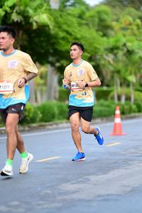 BIB: 1271
                            <button type="button" onclick="openModal(13115493)" class="btn btn-primary btn-sm float-right btn-popup" data-toggle="modal" data-target=".modal-high-quality">
                        <i class="fas fa-shopping-cart"></i> Add to Cart
                    </button>
                                            <button type="button" onclick="isThisMe(13115493, true)" class="btn btn-success btn-sm float-right btn-popup btn-isme hidden" data-toggle="tooltip" data-placement="bottom" title="นี่คือรูปของคุณใช่ไหม คลิกที่นี่เพื่อเอาเข้าอัลบั้ม">
                        <i class="fas fa-plus"></i> Add to album
                    </button>
                    <button type="button" onclick="isThisMe(13115493, false)" class="btn btn-warning btn-sm float-right btn-popup btn-isnotme hidden">
                        <i class="fas fa-ban"></i> Remove from album
                    </button>