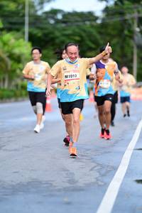 BIB: 1010
                            <button type="button" onclick="openModal(13104833)" class="btn btn-primary btn-sm float-right btn-popup" data-toggle="modal" data-target=".modal-high-quality">
                        <i class="fas fa-shopping-cart"></i> Add to Cart
                    </button>
                                            <button type="button" onclick="isThisMe(13104833, true)" class="btn btn-success btn-sm float-right btn-popup btn-isme hidden" data-toggle="tooltip" data-placement="bottom" title="นี่คือรูปของคุณใช่ไหม คลิกที่นี่เพื่อเอาเข้าอัลบั้ม">
                        <i class="fas fa-plus"></i> Add to album
                    </button>
                    <button type="button" onclick="isThisMe(13104833, false)" class="btn btn-warning btn-sm float-right btn-popup btn-isnotme hidden">
                        <i class="fas fa-ban"></i> Remove from album
                    </button>