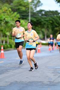 BIB: 5233
                            <button type="button" onclick="openModal(13104498)" class="btn btn-primary btn-sm float-right btn-popup" data-toggle="modal" data-target=".modal-high-quality">
                        <i class="fas fa-shopping-cart"></i> Add to Cart
                    </button>
                                            <button type="button" onclick="isThisMe(13104498, true)" class="btn btn-success btn-sm float-right btn-popup btn-isme hidden" data-toggle="tooltip" data-placement="bottom" title="นี่คือรูปของคุณใช่ไหม คลิกที่นี่เพื่อเอาเข้าอัลบั้ม">
                        <i class="fas fa-plus"></i> Add to album
                    </button>
                    <button type="button" onclick="isThisMe(13104498, false)" class="btn btn-warning btn-sm float-right btn-popup btn-isnotme hidden">
                        <i class="fas fa-ban"></i> Remove from album
                    </button>