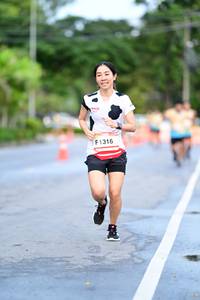 BIB: 1316
                            <button type="button" onclick="openModal(13104746)" class="btn btn-primary btn-sm float-right btn-popup" data-toggle="modal" data-target=".modal-high-quality">
                        <i class="fas fa-shopping-cart"></i> Add to Cart
                    </button>
                                            <button type="button" onclick="isThisMe(13104746, true)" class="btn btn-success btn-sm float-right btn-popup btn-isme hidden" data-toggle="tooltip" data-placement="bottom" title="นี่คือรูปของคุณใช่ไหม คลิกที่นี่เพื่อเอาเข้าอัลบั้ม">
                        <i class="fas fa-plus"></i> Add to album
                    </button>
                    <button type="button" onclick="isThisMe(13104746, false)" class="btn btn-warning btn-sm float-right btn-popup btn-isnotme hidden">
                        <i class="fas fa-ban"></i> Remove from album
                    </button>