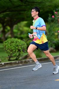 BIB: 102
                            <button type="button" onclick="openModal(13104502)" class="btn btn-primary btn-sm float-right btn-popup" data-toggle="modal" data-target=".modal-high-quality">
                        <i class="fas fa-shopping-cart"></i> Add to Cart
                    </button>
                                            <button type="button" onclick="isThisMe(13104502, true)" class="btn btn-success btn-sm float-right btn-popup btn-isme hidden" data-toggle="tooltip" data-placement="bottom" title="นี่คือรูปของคุณใช่ไหม คลิกที่นี่เพื่อเอาเข้าอัลบั้ม">
                        <i class="fas fa-plus"></i> Add to album
                    </button>
                    <button type="button" onclick="isThisMe(13104502, false)" class="btn btn-warning btn-sm float-right btn-popup btn-isnotme hidden">
                        <i class="fas fa-ban"></i> Remove from album
                    </button>