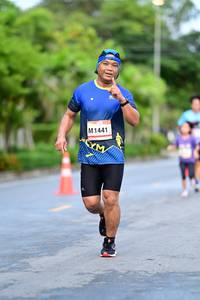 BIB: 1441
                            <button type="button" onclick="openModal(13104473)" class="btn btn-primary btn-sm float-right btn-popup" data-toggle="modal" data-target=".modal-high-quality">
                        <i class="fas fa-shopping-cart"></i> Add to Cart
                    </button>
                                            <button type="button" onclick="isThisMe(13104473, true)" class="btn btn-success btn-sm float-right btn-popup btn-isme hidden" data-toggle="tooltip" data-placement="bottom" title="นี่คือรูปของคุณใช่ไหม คลิกที่นี่เพื่อเอาเข้าอัลบั้ม">
                        <i class="fas fa-plus"></i> Add to album
                    </button>
                    <button type="button" onclick="isThisMe(13104473, false)" class="btn btn-warning btn-sm float-right btn-popup btn-isnotme hidden">
                        <i class="fas fa-ban"></i> Remove from album
                    </button>