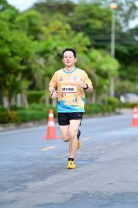 BIB: 1406
                            <button type="button" onclick="openModal(13104583)" class="btn btn-primary btn-sm float-right btn-popup" data-toggle="modal" data-target=".modal-high-quality">
                        <i class="fas fa-shopping-cart"></i> Add to Cart
                    </button>
                                            <button type="button" onclick="isThisMe(13104583, true)" class="btn btn-success btn-sm float-right btn-popup btn-isme hidden" data-toggle="tooltip" data-placement="bottom" title="นี่คือรูปของคุณใช่ไหม คลิกที่นี่เพื่อเอาเข้าอัลบั้ม">
                        <i class="fas fa-plus"></i> Add to album
                    </button>
                    <button type="button" onclick="isThisMe(13104583, false)" class="btn btn-warning btn-sm float-right btn-popup btn-isnotme hidden">
                        <i class="fas fa-ban"></i> Remove from album
                    </button>